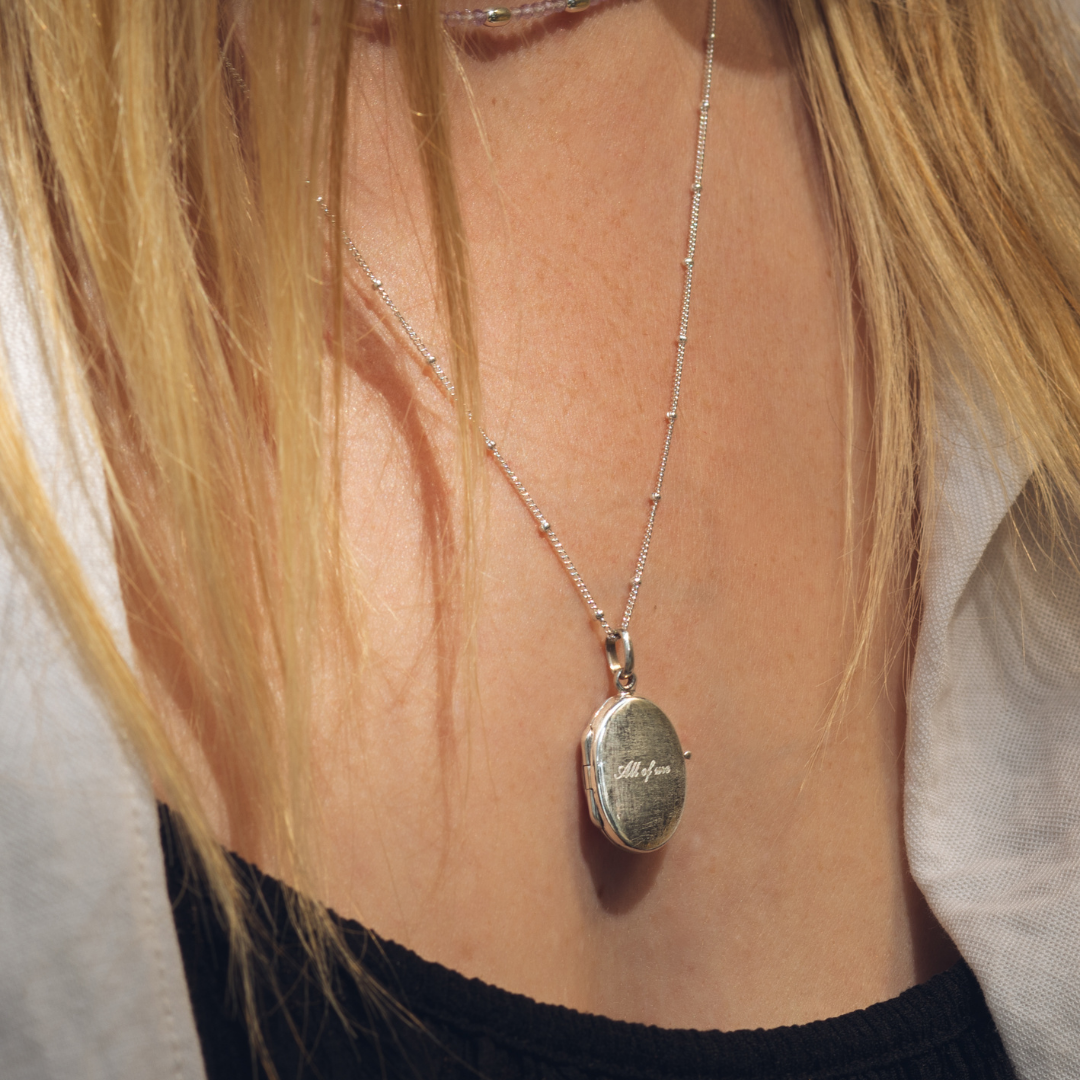 Satellite Chain | Love Lockets