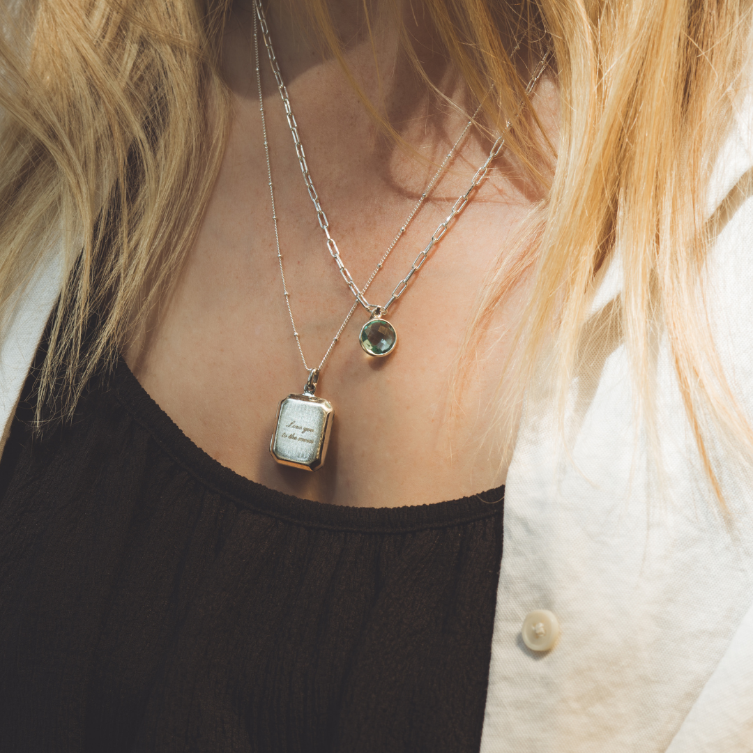 Satellite Chain | Love Lockets