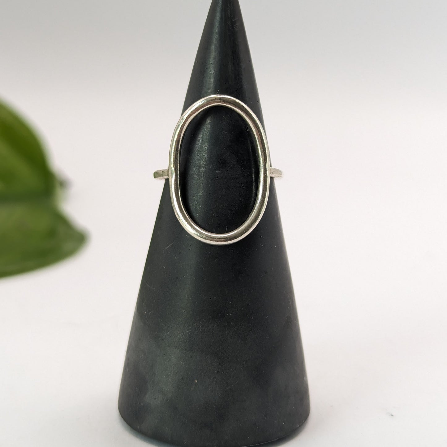 Ring | Oval