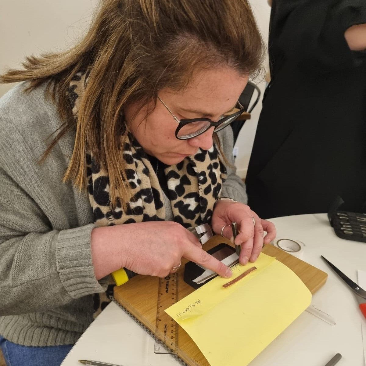 Workshop | Handstamped Bangle (The Oaks)
