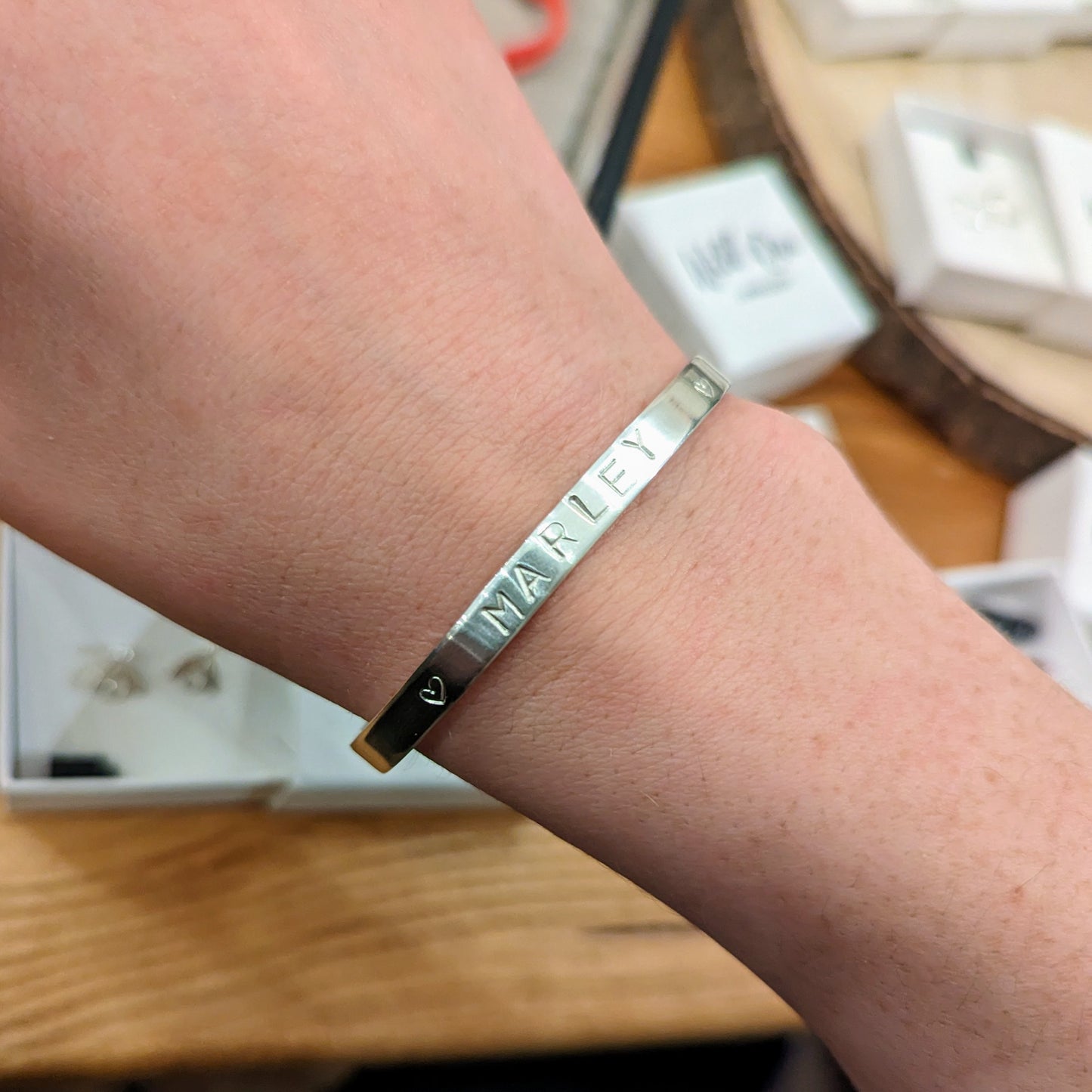 Workshop | Handstamped Bangle (The Oaks)