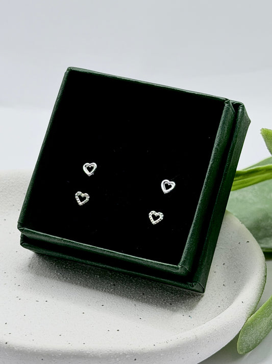 Studs | Heart Set