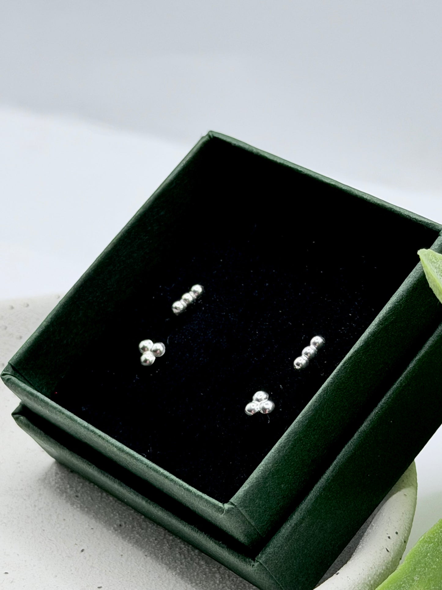 Studs | Dot (2 Sets)