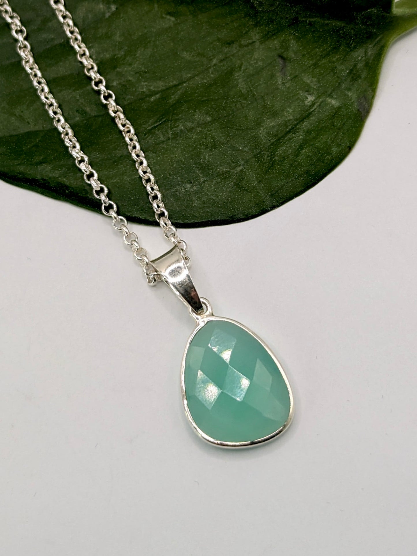 Necklace | Aqua Chalcedony