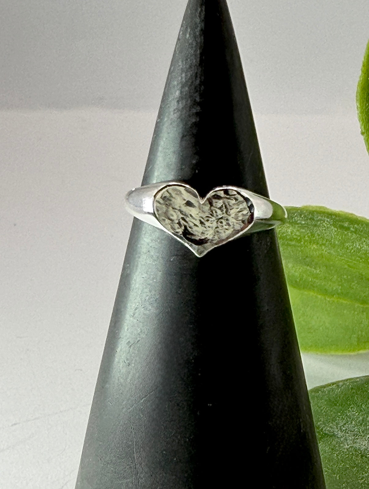 Ring | Heart Signet
