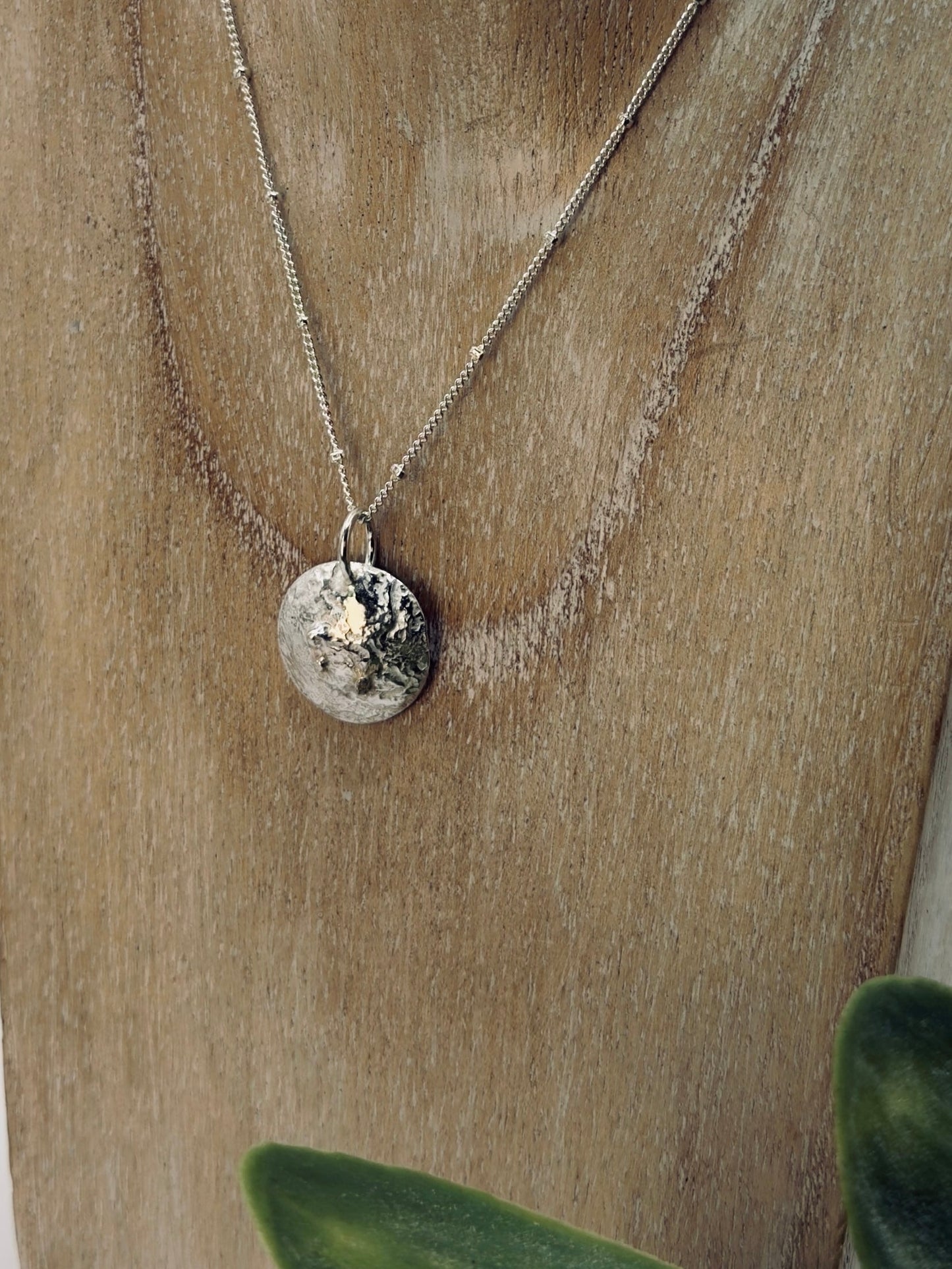 Necklace | Mini Moon